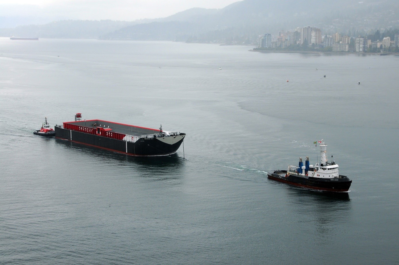 Pacific Hickory returning from China and entering Vancouver Harbour with a barge in Tow, September 2015. Photo Ray J Ordano