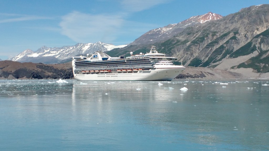 Star Princess in Glacier Bay. Photo Ray Penson
