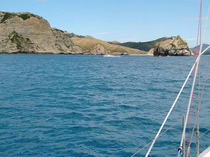 Entrance to Cooks Cove Photo Ray Penson