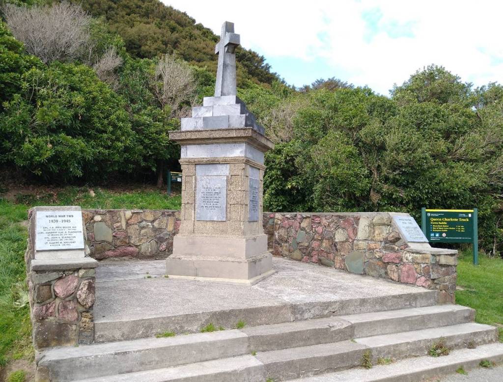 Memorial on Queen Charlotte Track. Photo Ray Penson