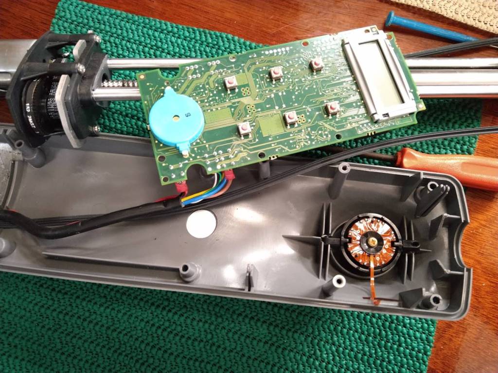 Raymarine ST2000+ Tiller Pilot on the operating table. Photo Ray Penson