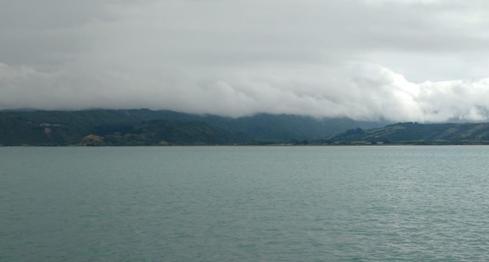 Hicks Bay dropping Astern. Photo Ngozi Penson