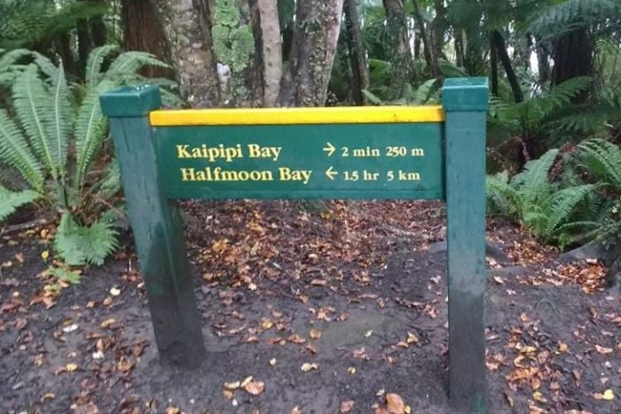 Track sign to Halfmoon Bay. Photo Ngozi Penson