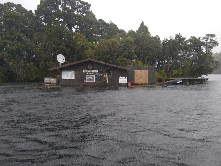 Blanket Bay Hotel. Photo Ray Penson