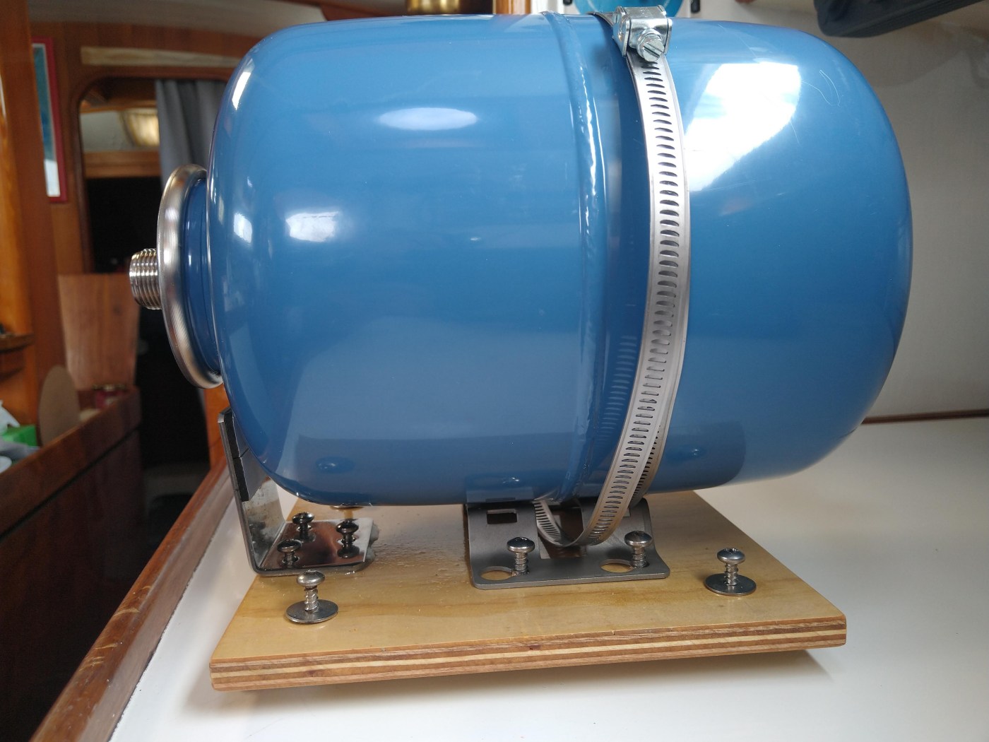 Installing New and Bigger Accumulator Tank. Photo Ray Penson