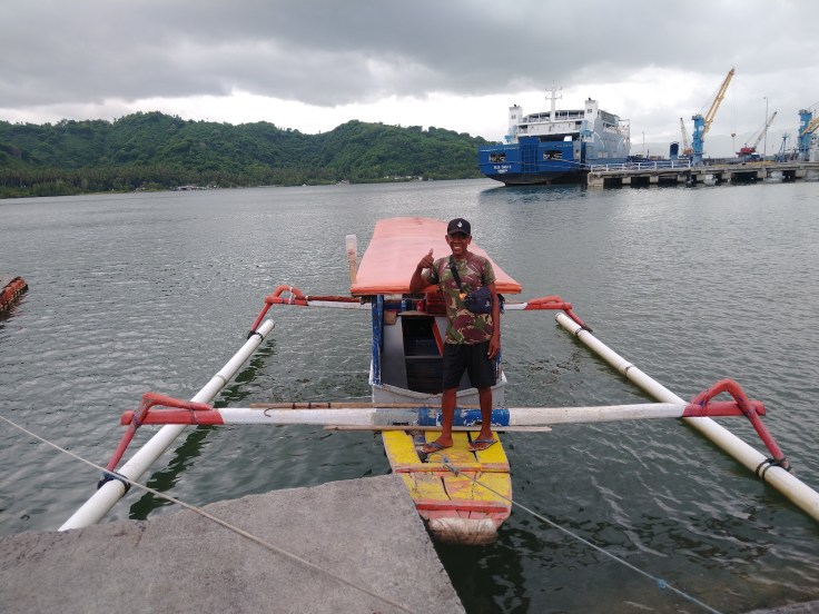Lembar port, Water Taxi Driver, waited for me. Photo Ray Penson