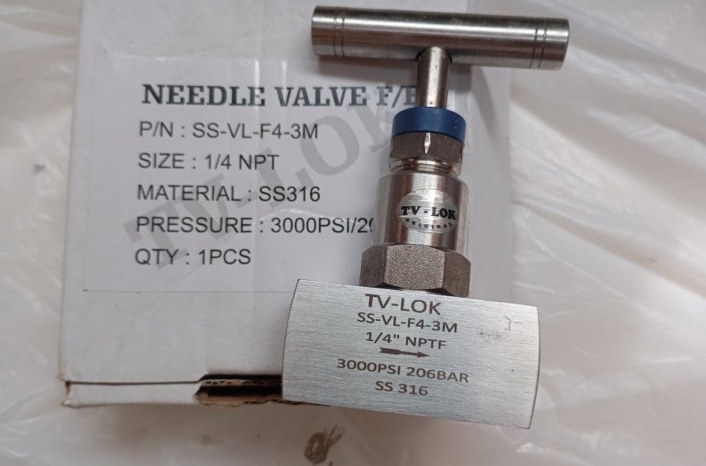 Box and Valve say two different things, Doh! Photo Ray Penson