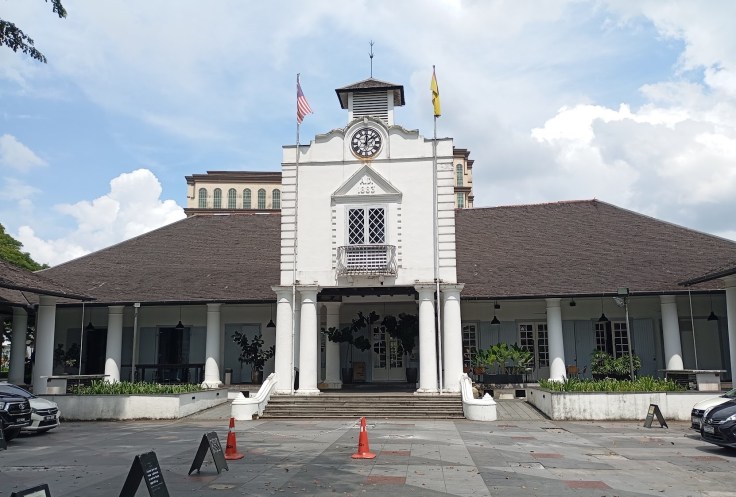 British Colonial Administration Building, used by Brits, Japanese and now a cafe. Photo Ray Penson