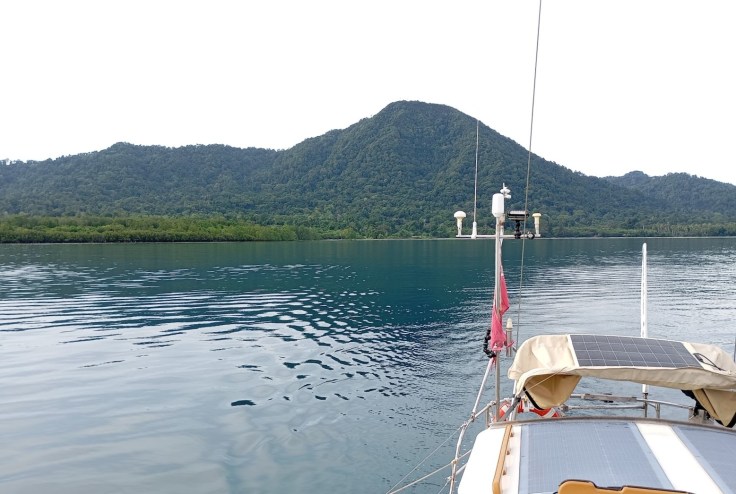 Departing Malaysia for Palawan. Photo Ray Penson