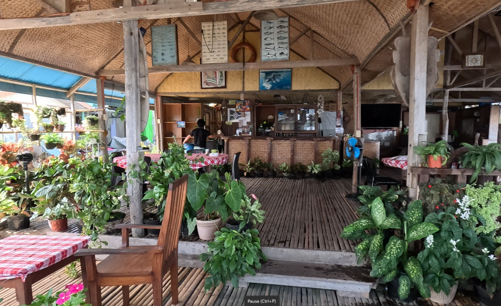Abanico Yacht Club, Puerto Princesa. Photo Ray Penson
