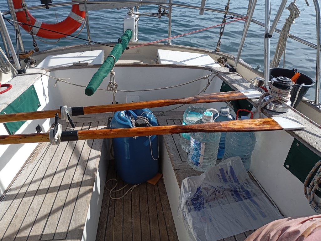 Refurbishing Dinghy oars. Photo Ray Penson
