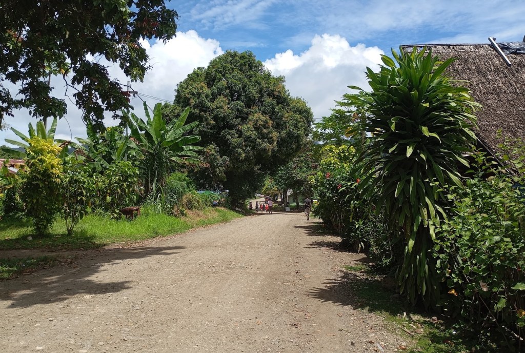 Kirakira main street. Photo Ray Penson